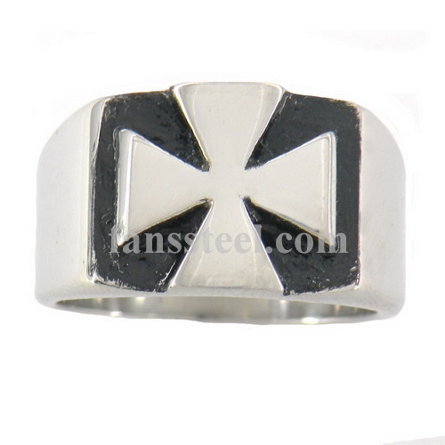 FSR01W67B Two tune Maltese Cross Signet Ring 